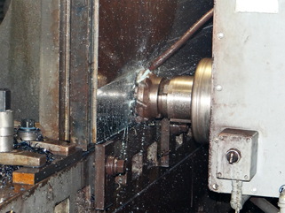 G&L Horizontal boring mill machining a part