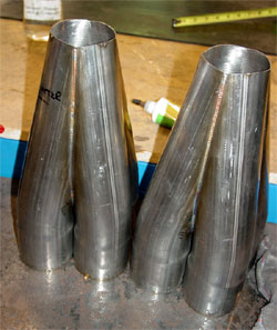 finished welded seam on a exhaust collector